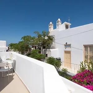 https://lirous-studios.hotels-in-mykonosisland.net