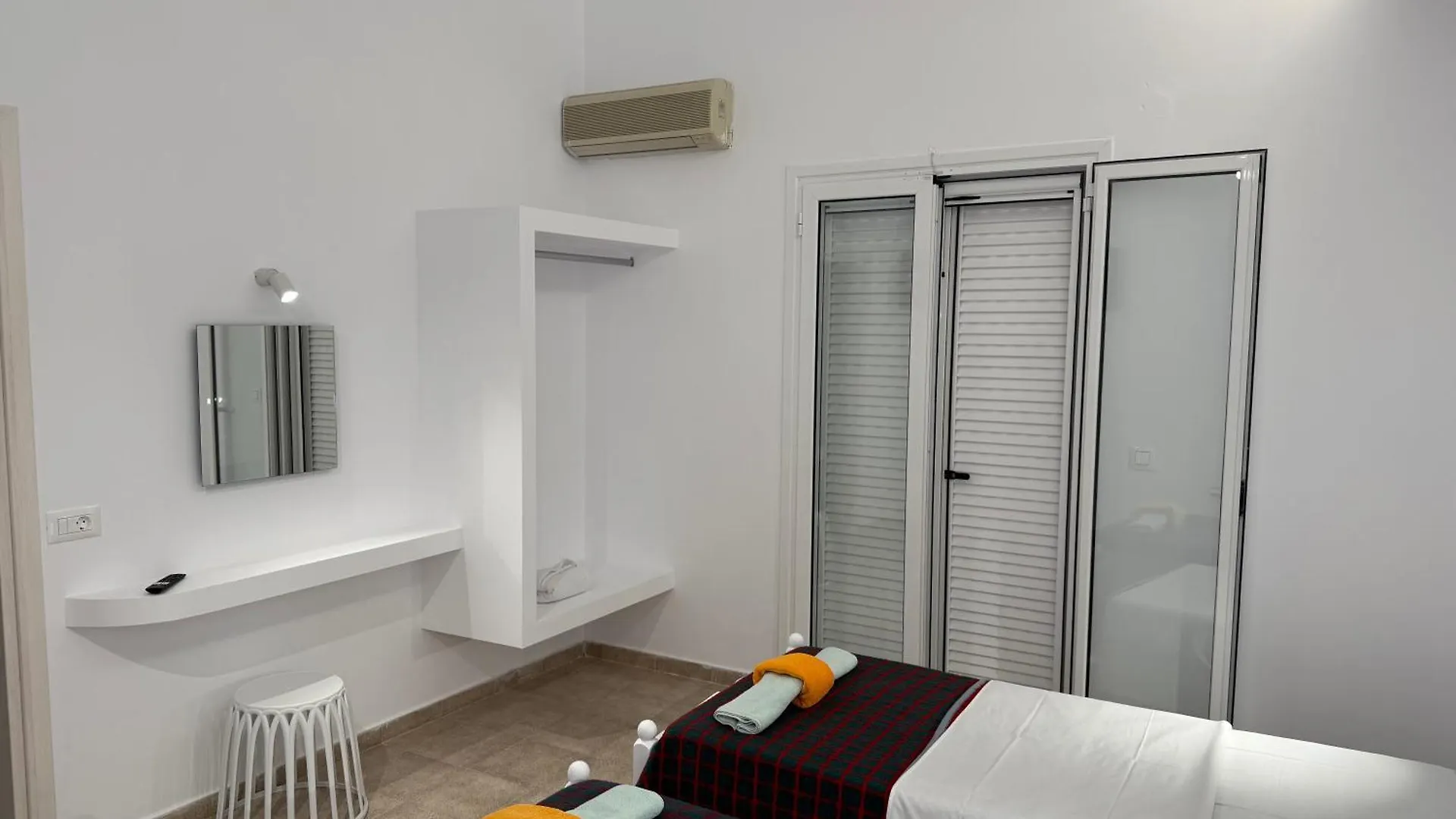 דירות לאסי Dk House יוון